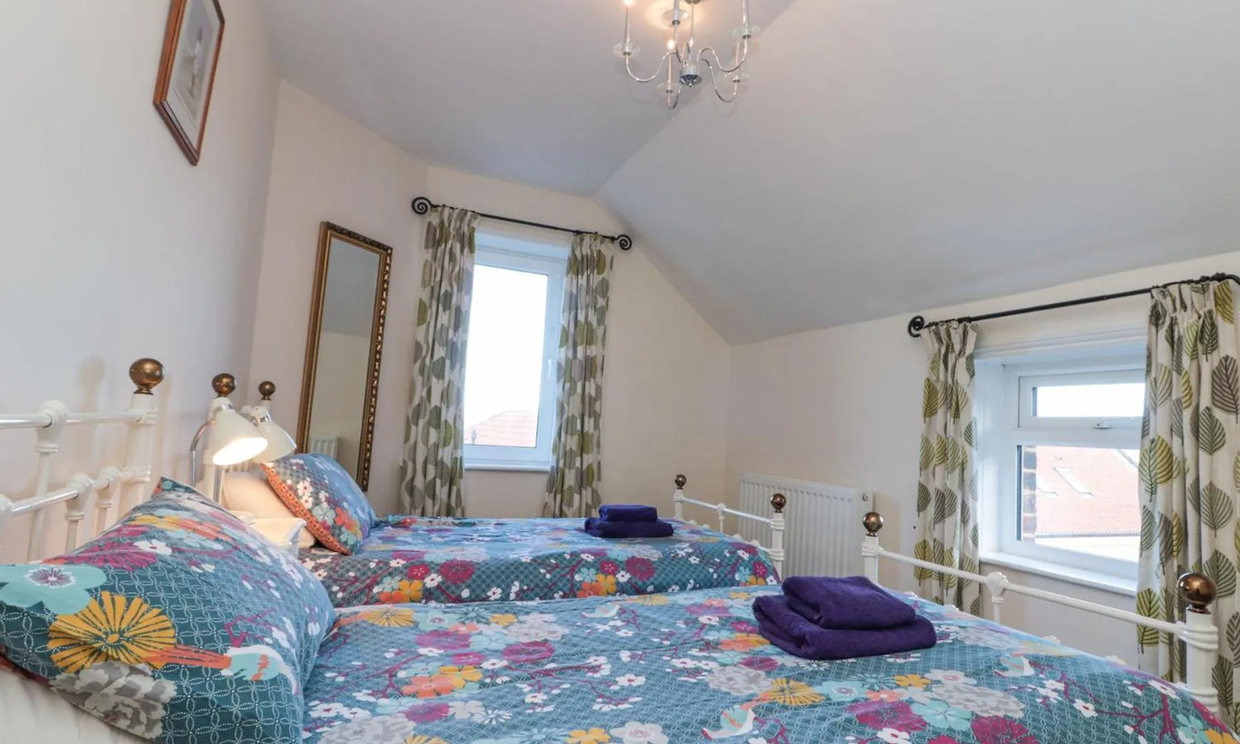 Airy Hill Old Farmhouse Whitby 0*,  Reino Unido